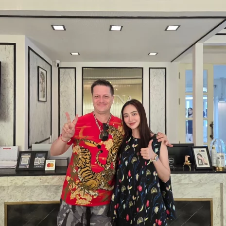 คุณเจสัน จาก USA